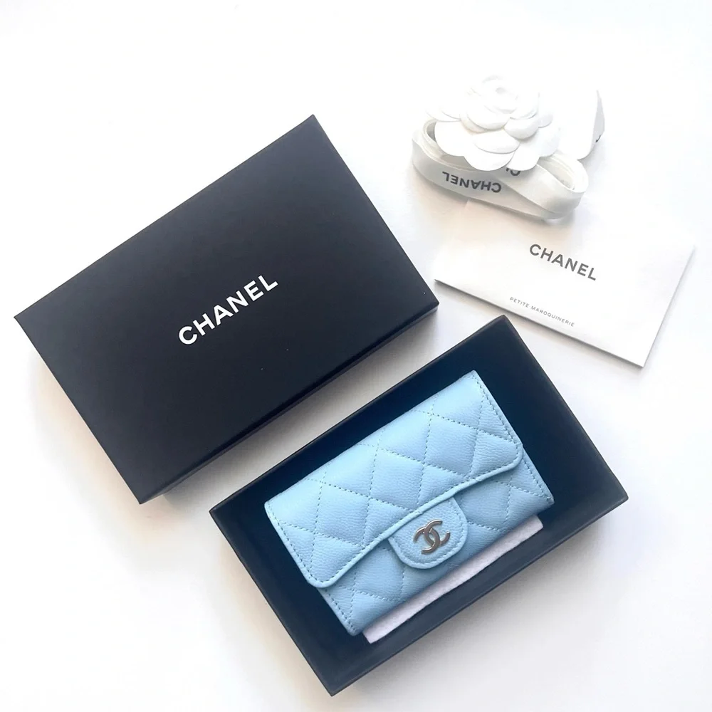 🔥 CHANEL Caviar Quilted Flap Cardholder in Sky blue